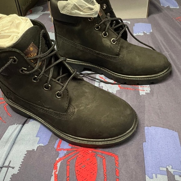 Brand New never been worn size youth 13 - Picture 3 of 5